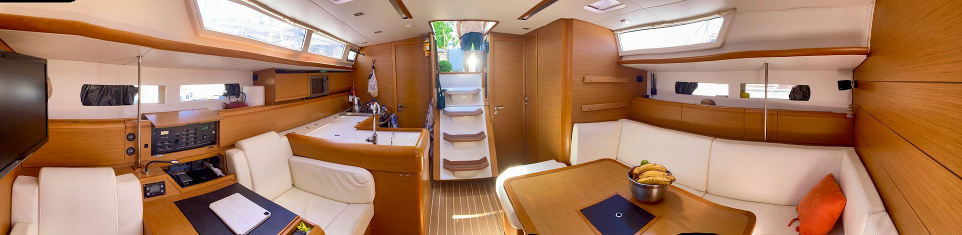 slider 7 Jeanneau Sun Odyssey 469